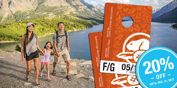 A young family on the Prince of Wales hill, at Waterton Lakes National Park.